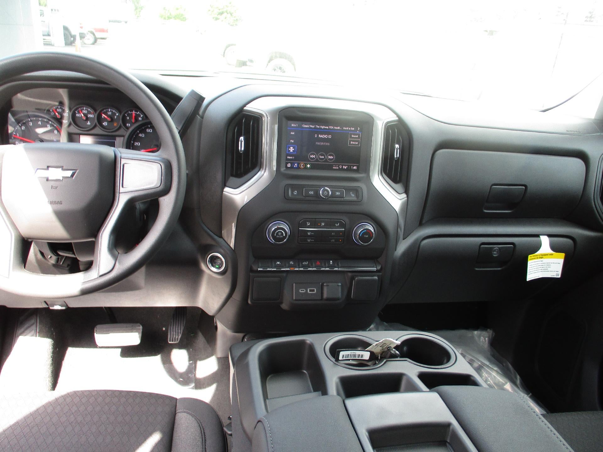 2025 Chevrolet Silverado 1500 Custom