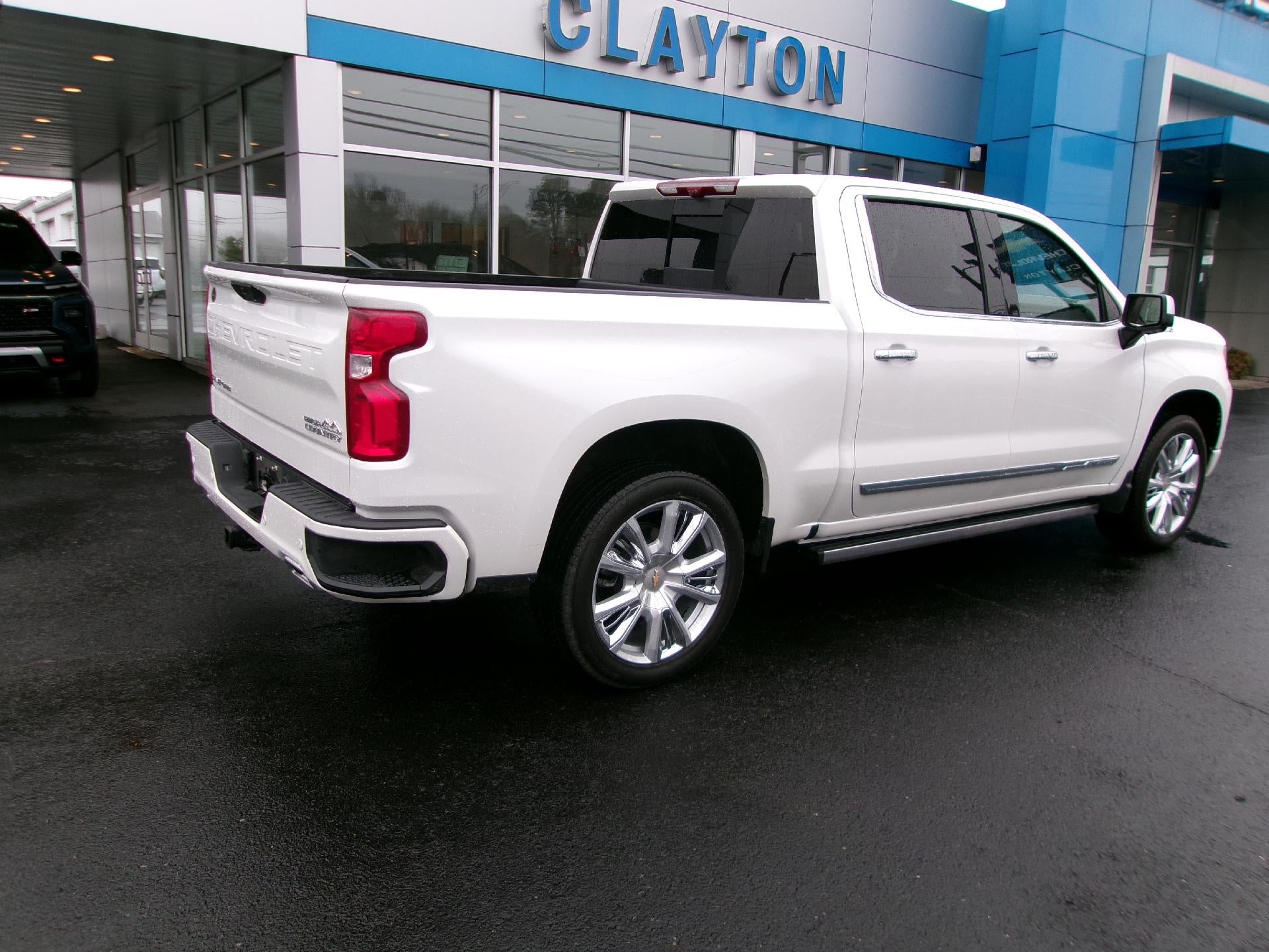 2025 Chevrolet Silverado 1500 High Country