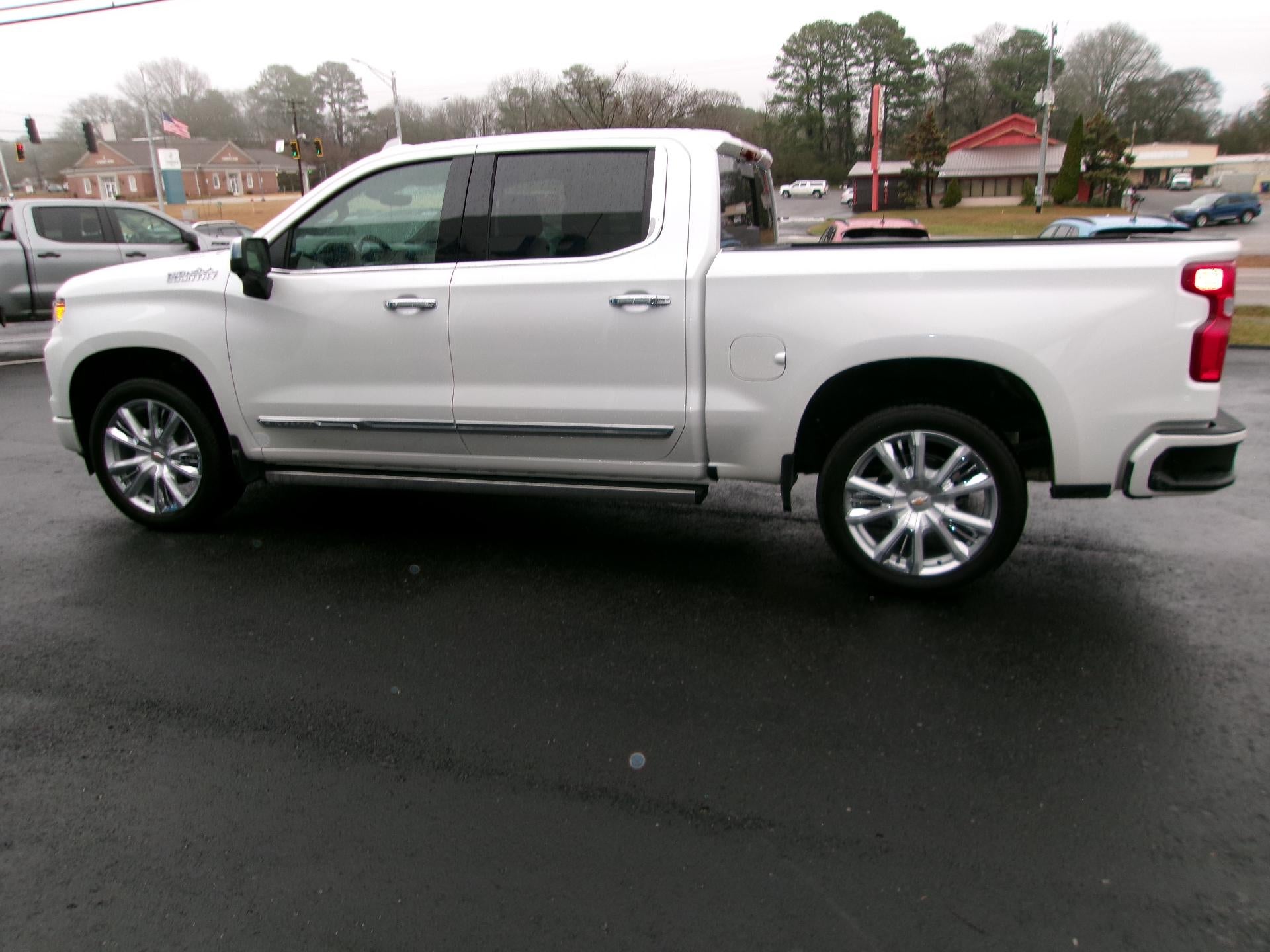 2025 Chevrolet Silverado 1500 High Country
