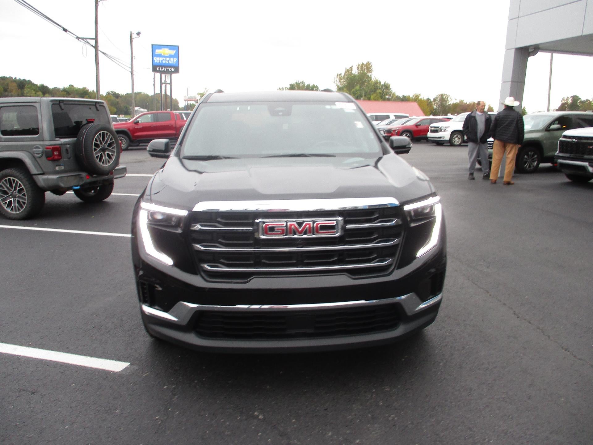 2025 GMC Acadia Elevation