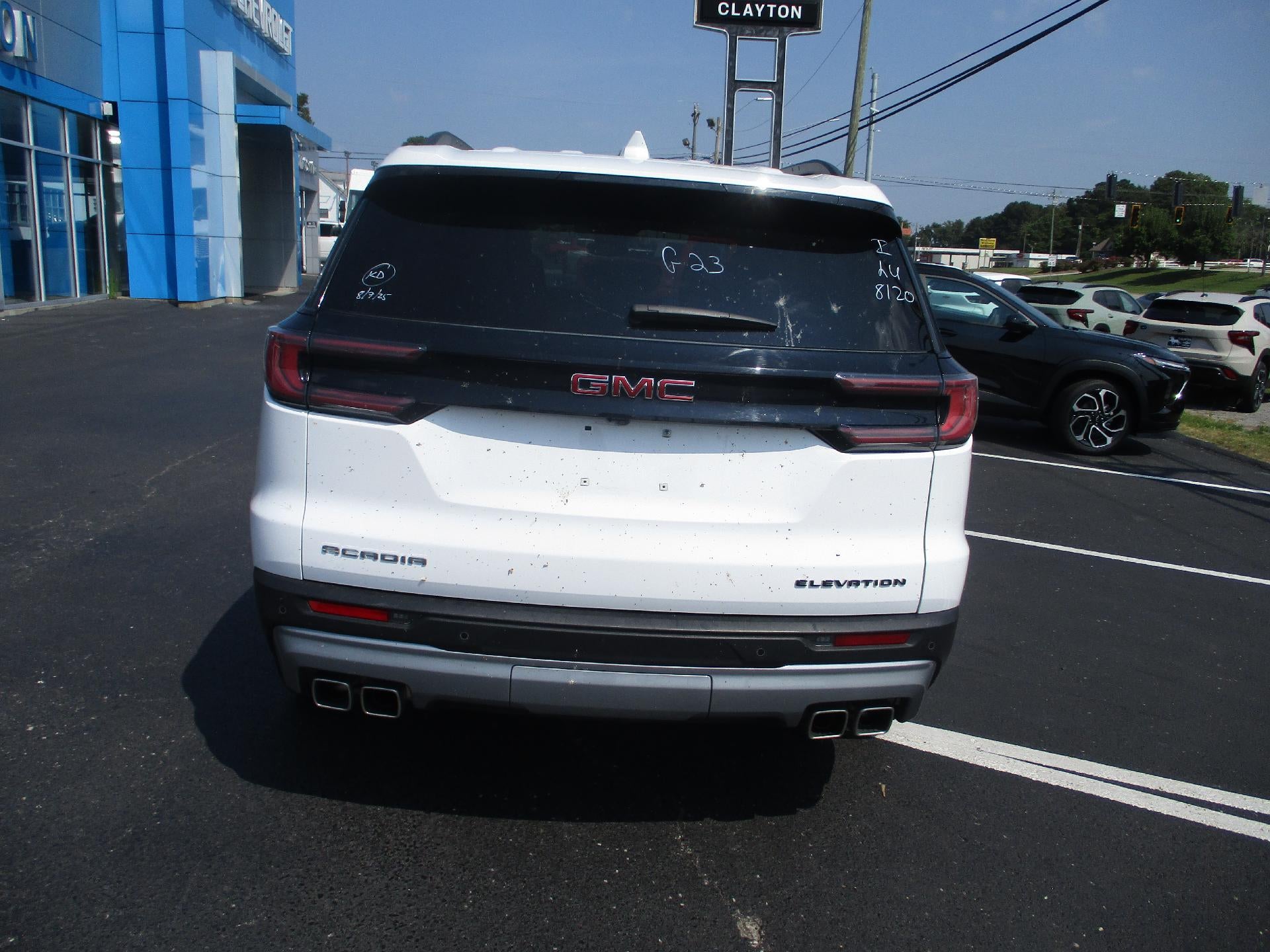 2025 GMC Acadia Elevation