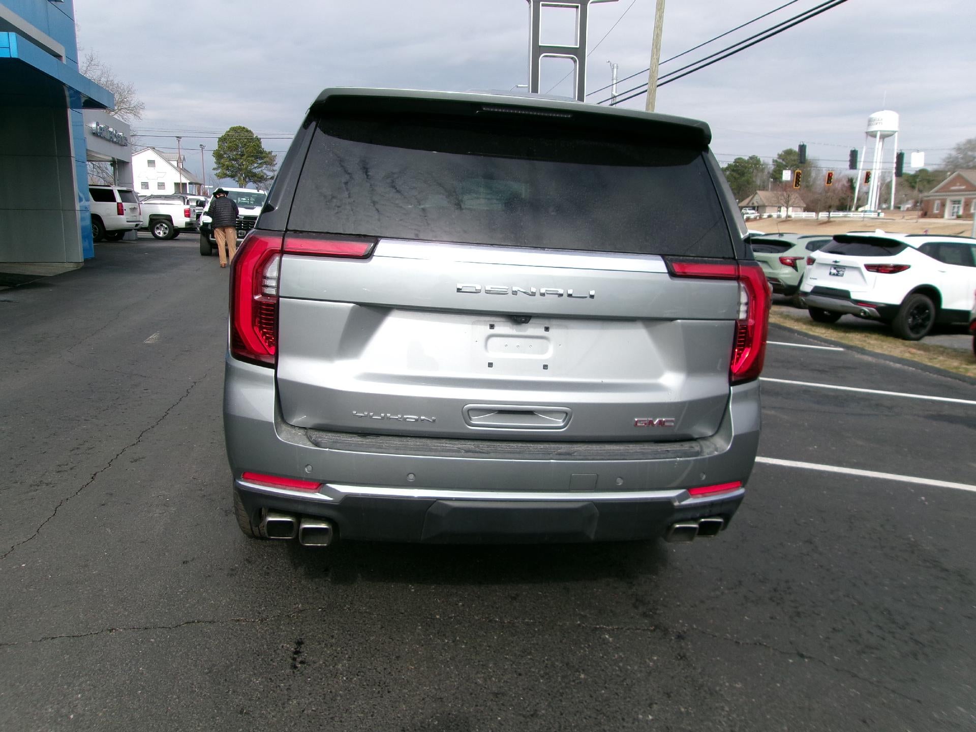 2025 GMC Yukon Denali