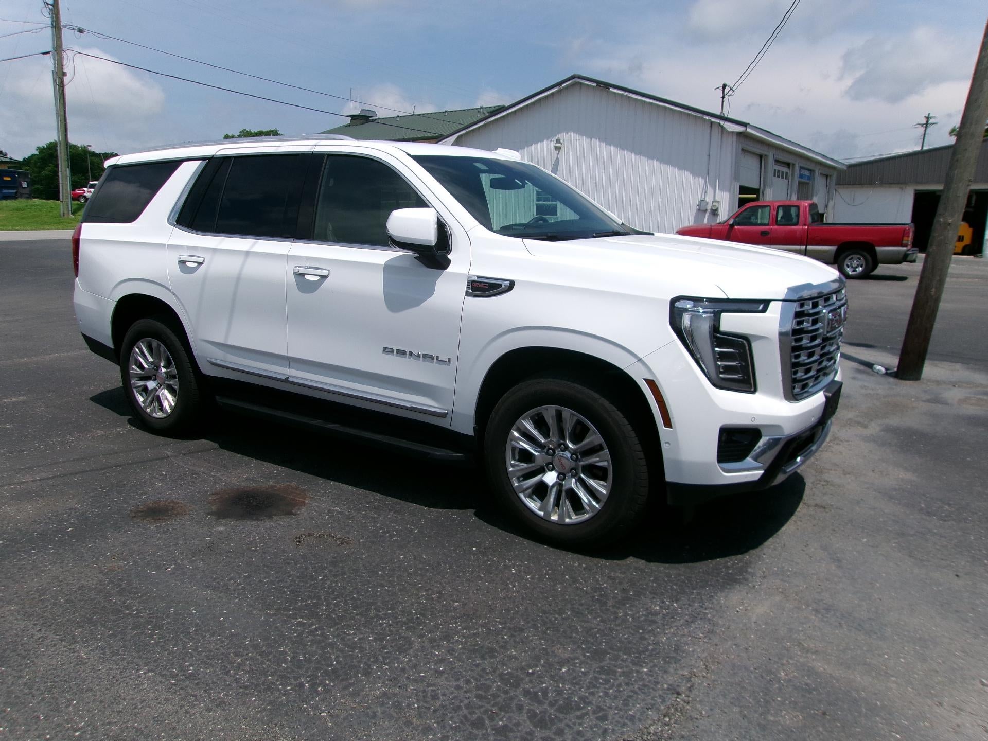 2025 GMC Yukon Denali