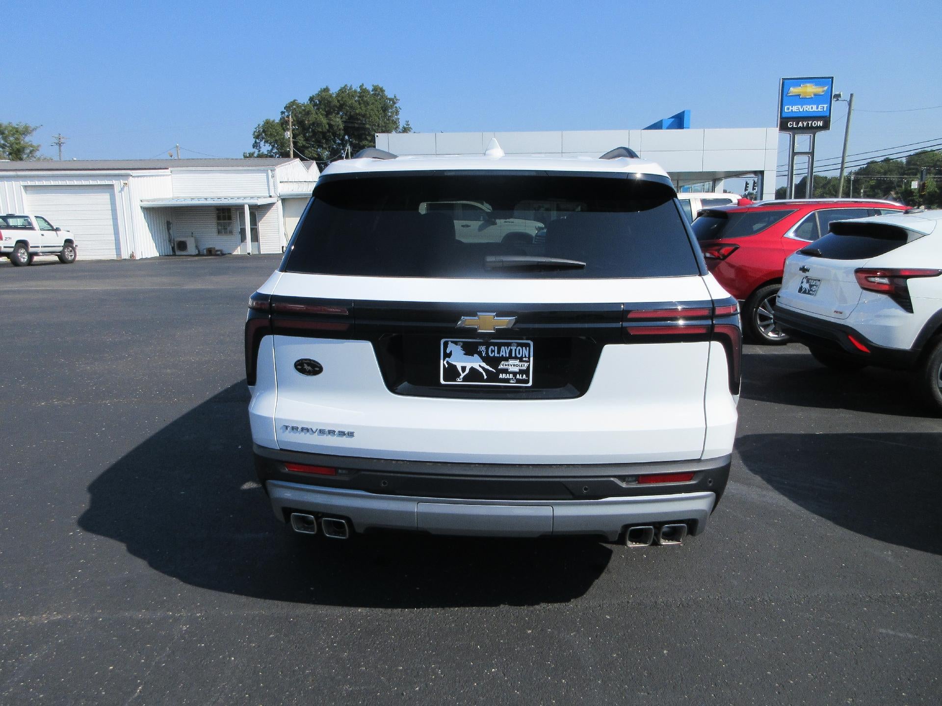 2027 Chevrolet Traverse LT