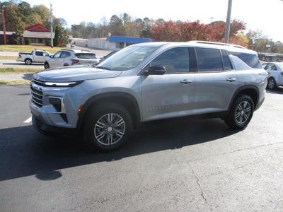 2025 Chevrolet Traverse LT