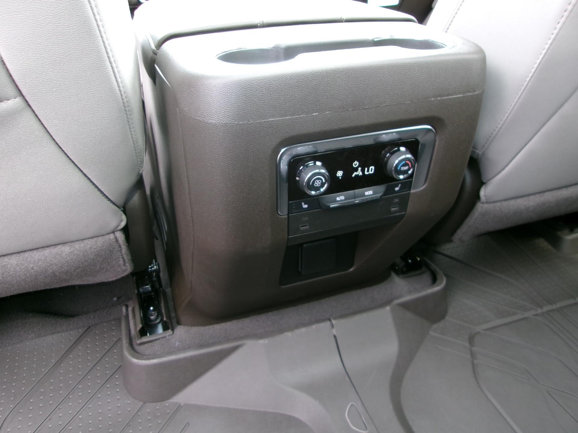 2027 Chevrolet Suburban Z71