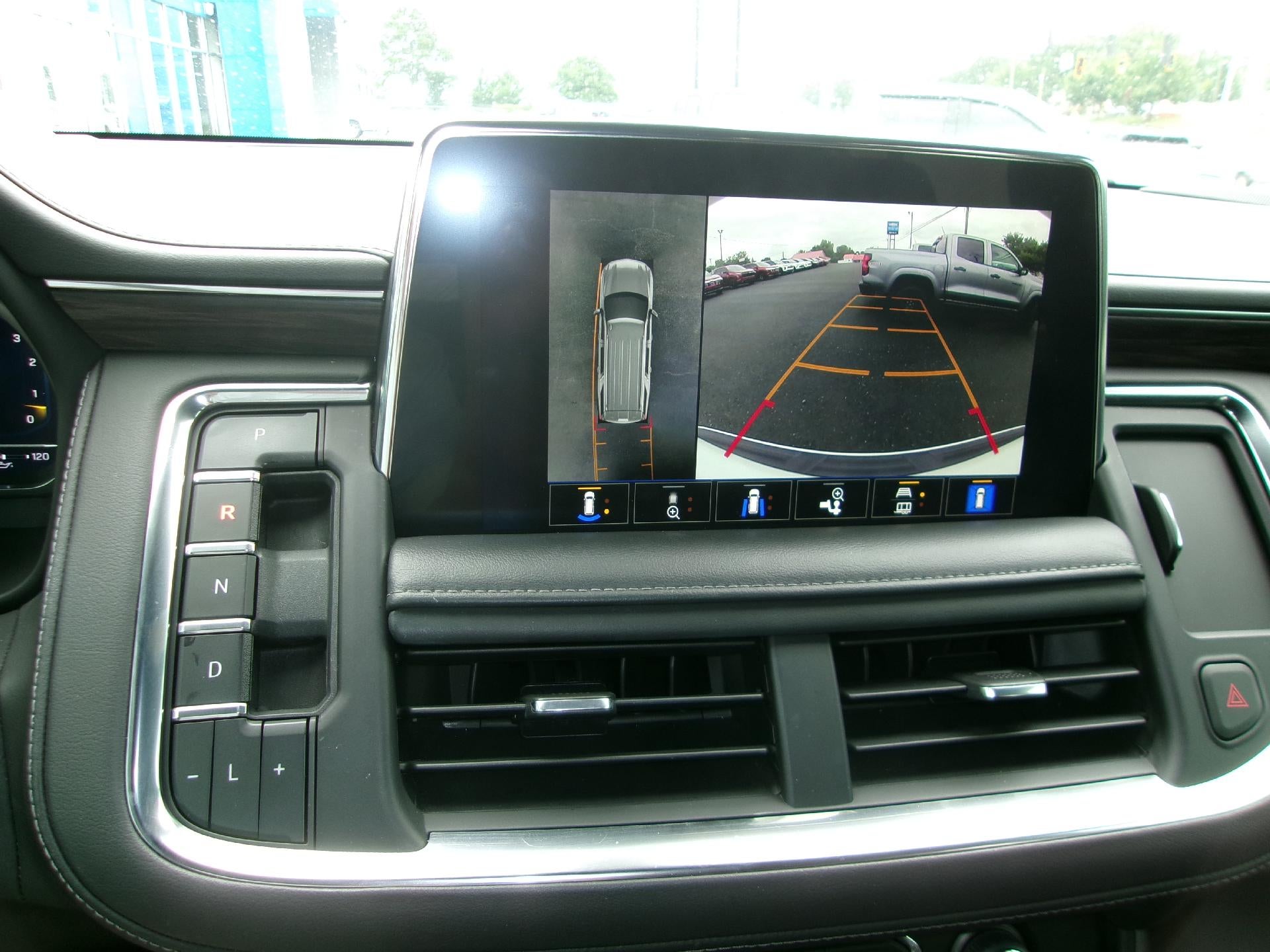 2022 Chevrolet Suburban Z71