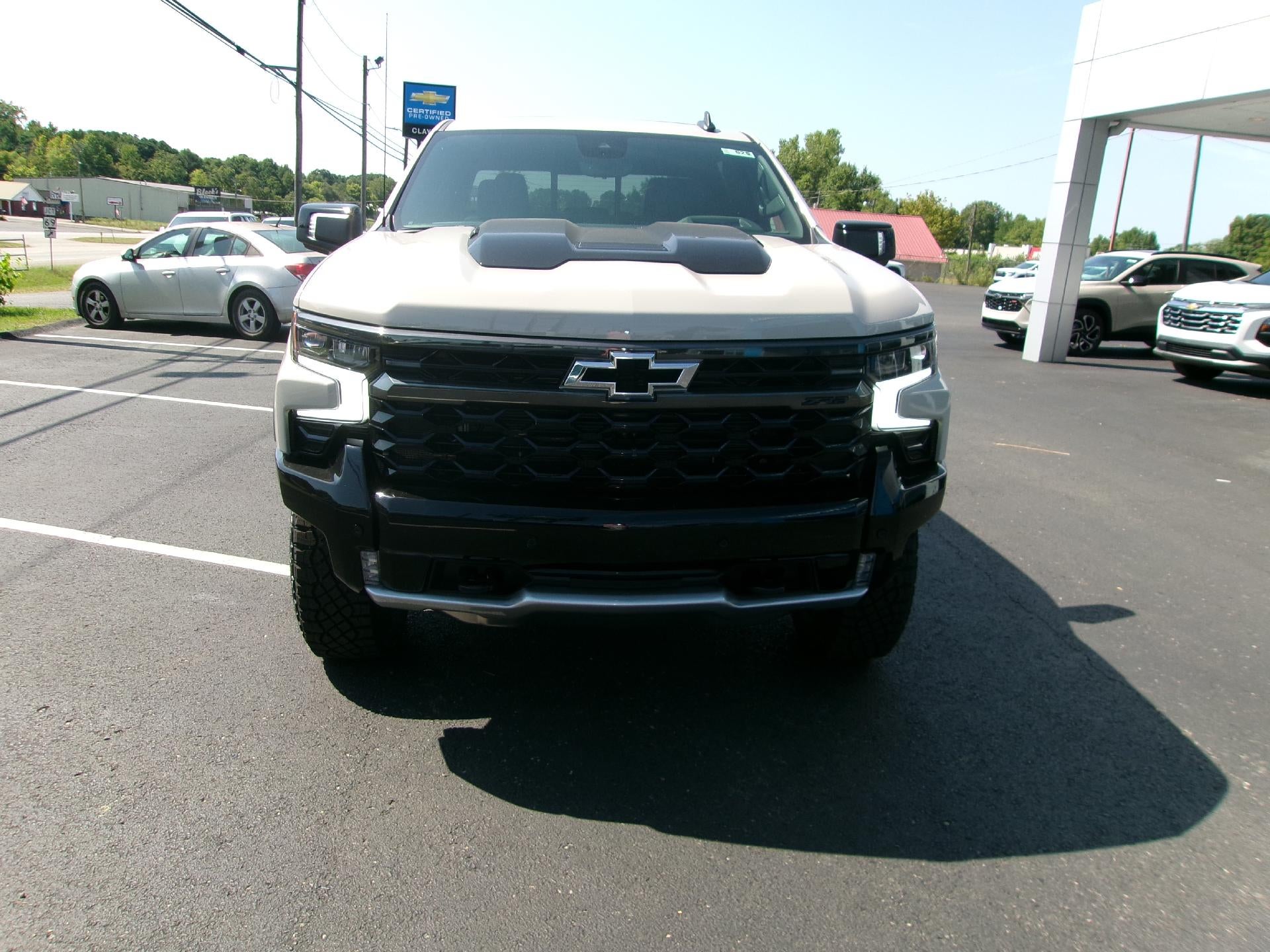 2026 Chevrolet Silverado 1500 ZR2