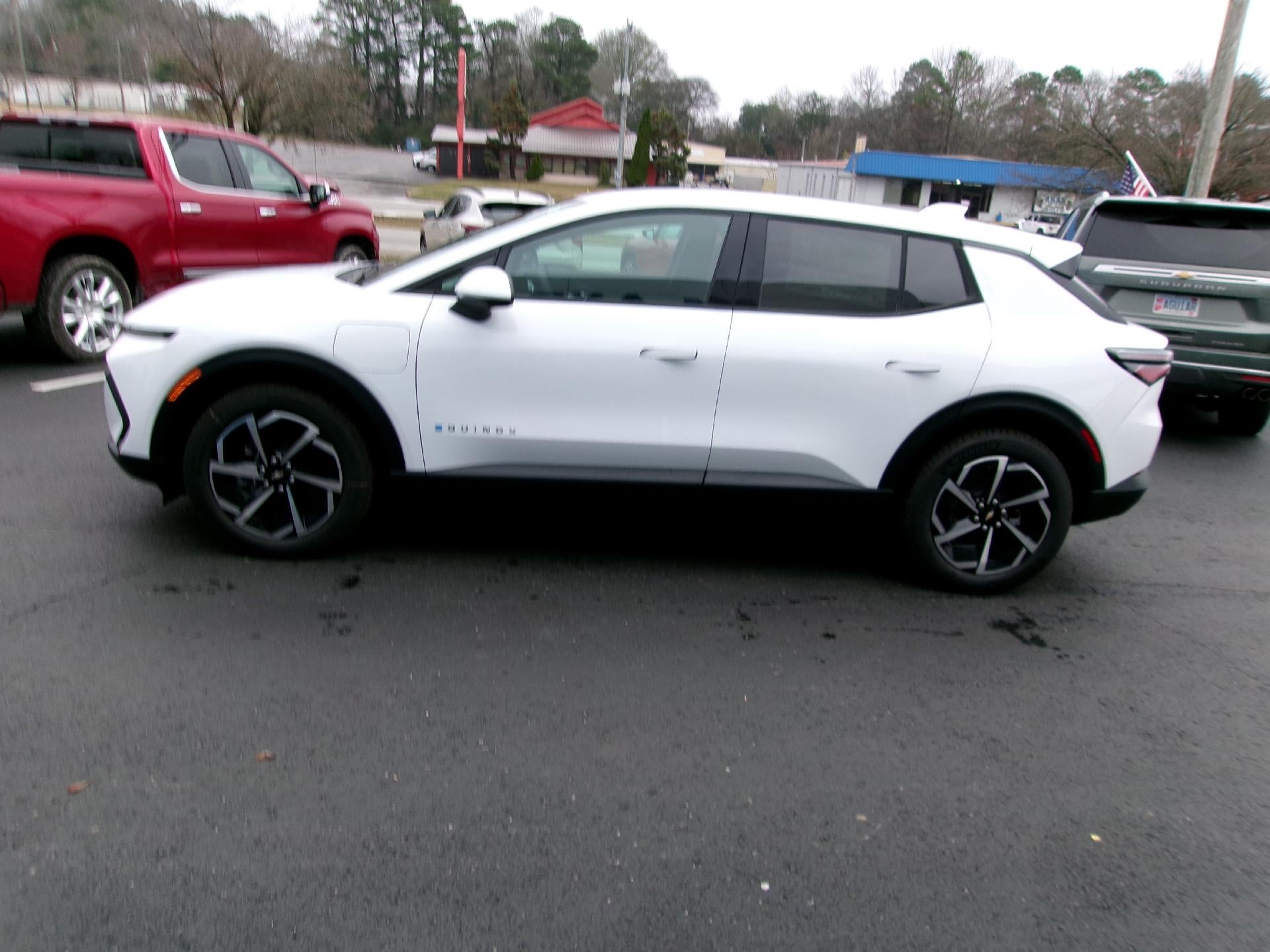 2026 Chevrolet Equinox EV LT