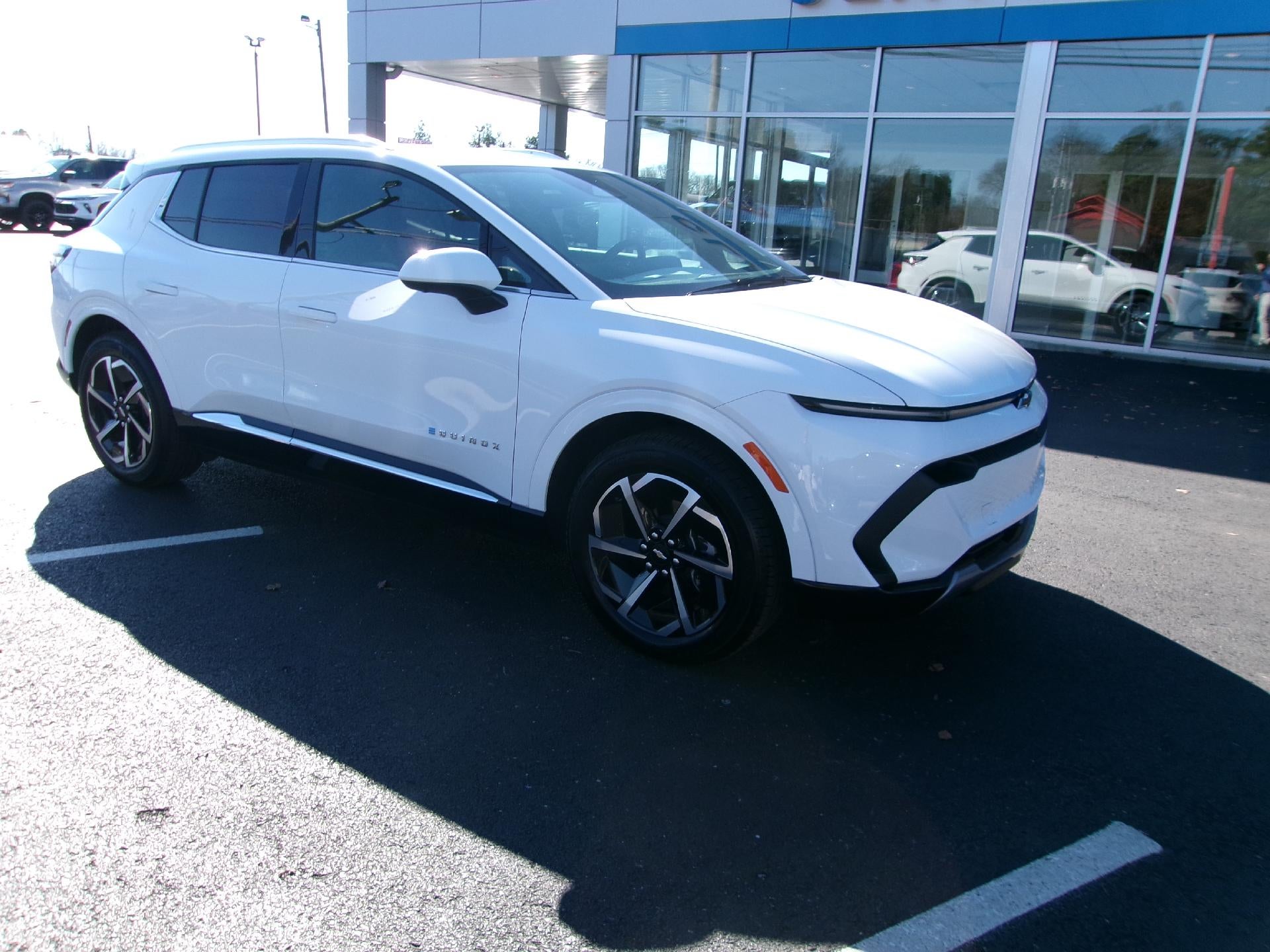 2025 Chevrolet Equinox EV LT