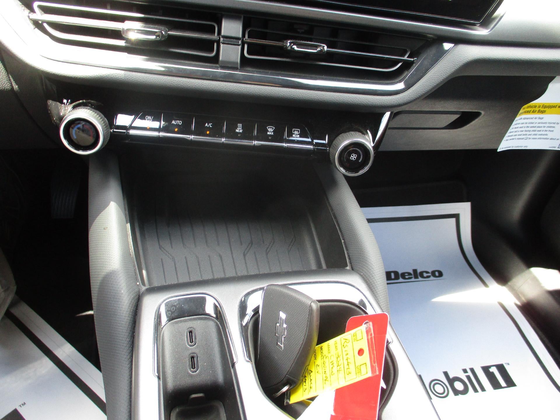 2024 Chevrolet Equinox EV RS